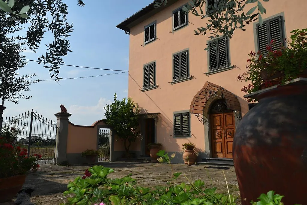 La Convenienza Bed & Breakfast Uliveto Terme Italy