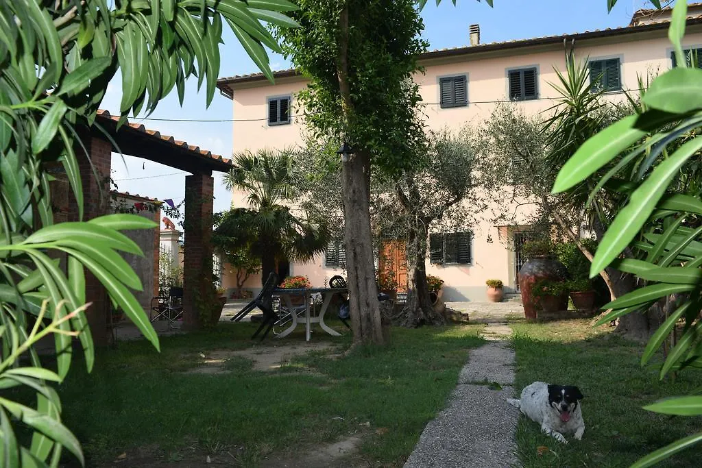 La Convenienza Bed & Breakfast Uliveto Terme 0*,