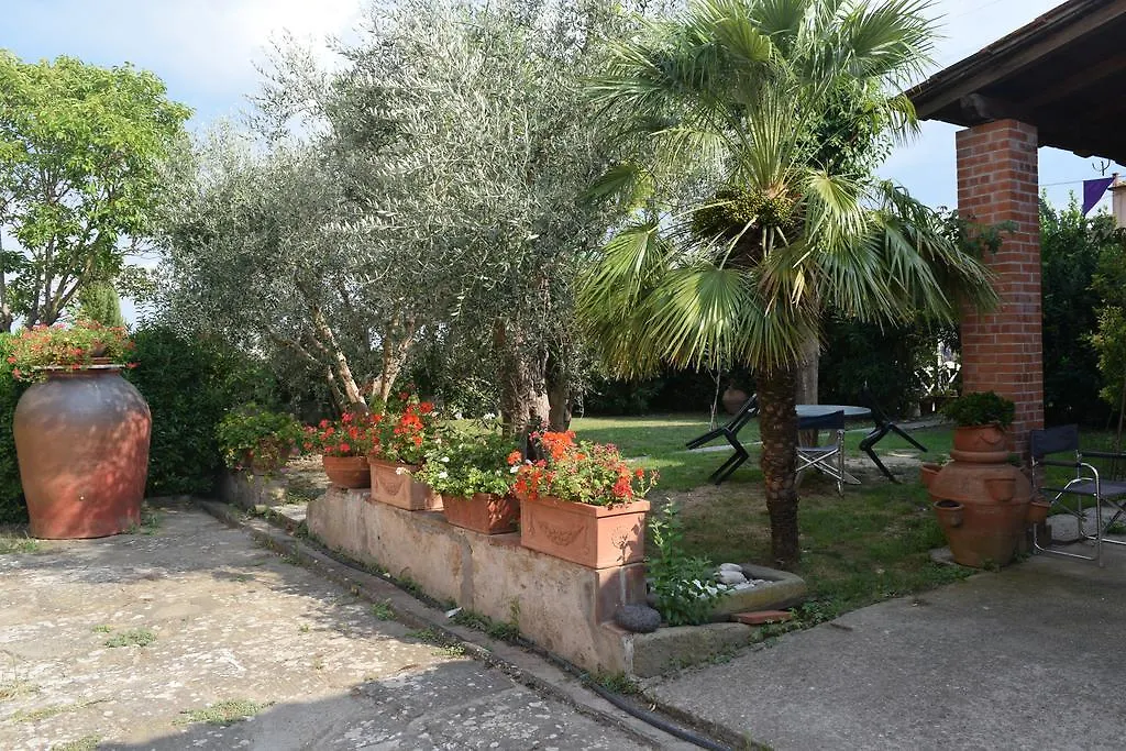 La Convenienza Bed & Breakfast Uliveto Terme