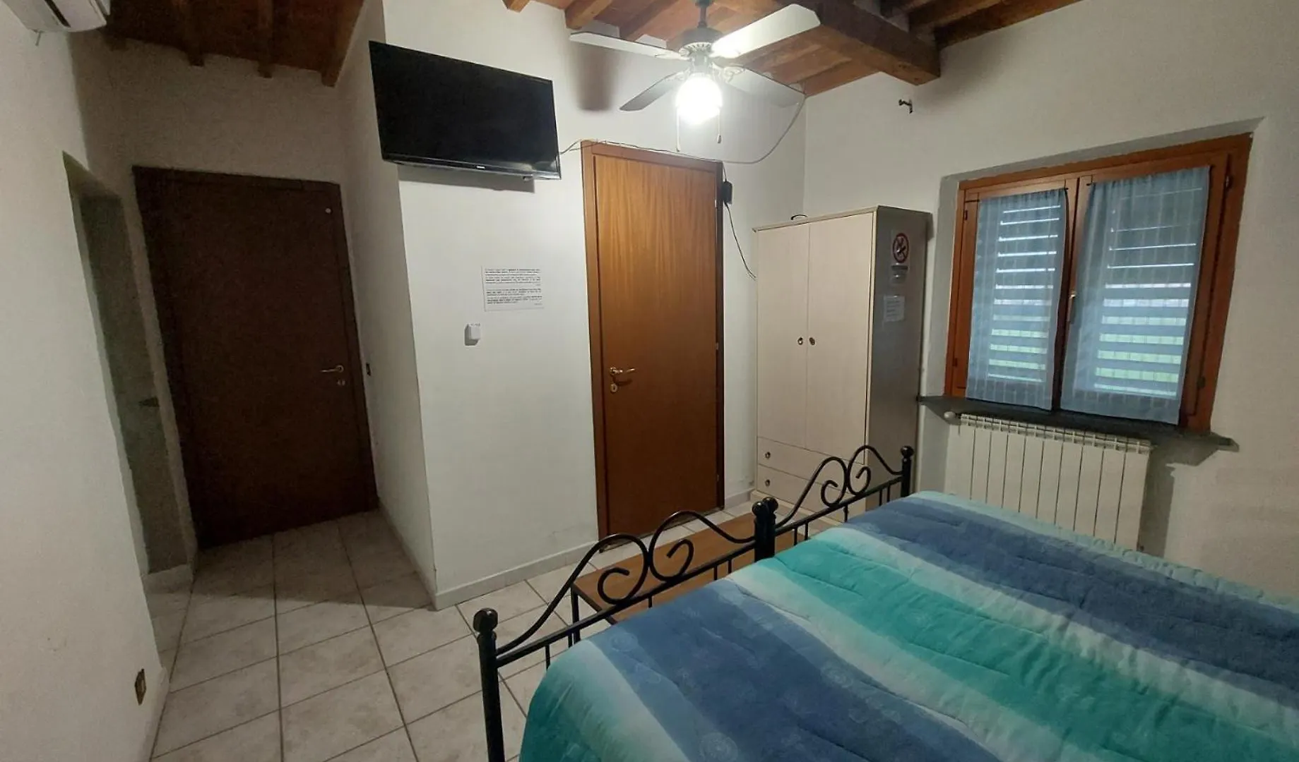 La Convenienza Bed & Breakfast Uliveto Terme 0*,