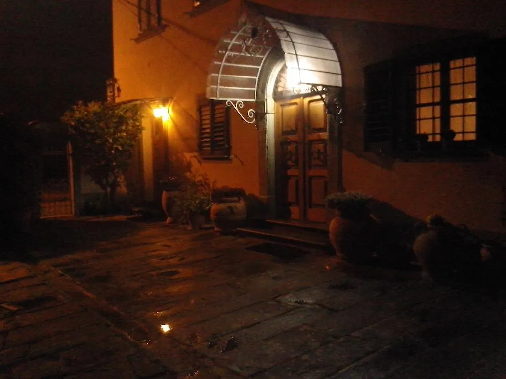 La Convenienza Bed & Breakfast Uliveto Terme Italy